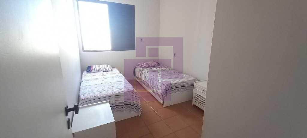 Venda de Apartamentos / Padrão na cidade de Guarujá