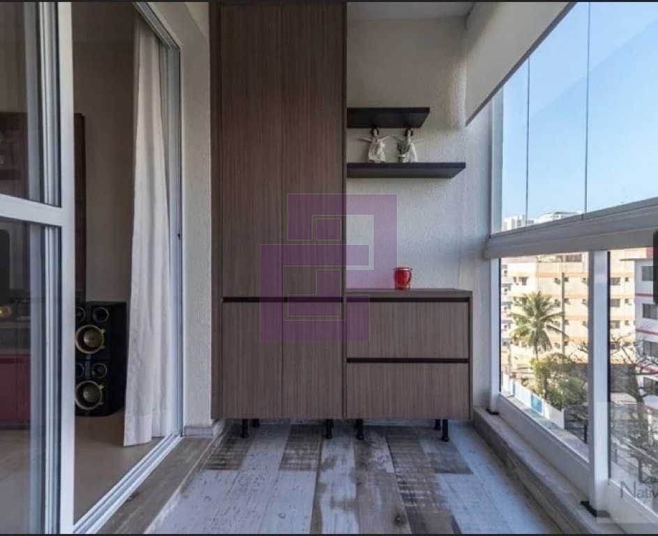 Venda de Apartamentos / Padrão na cidade de Guarujá