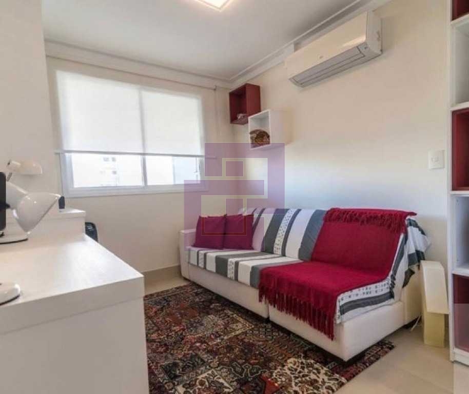 Venda de Apartamentos / Padrão na cidade de Guarujá
