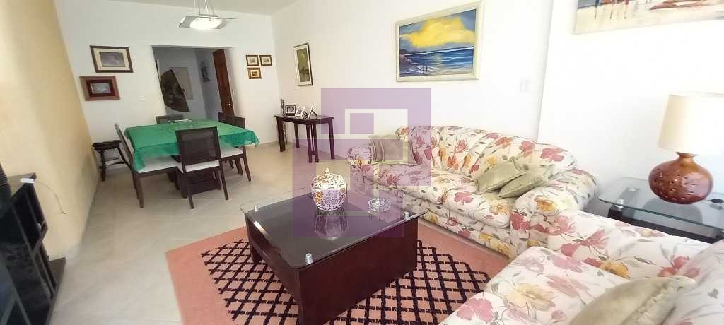 Venda de Apartamentos / Padrão na cidade de Guarujá