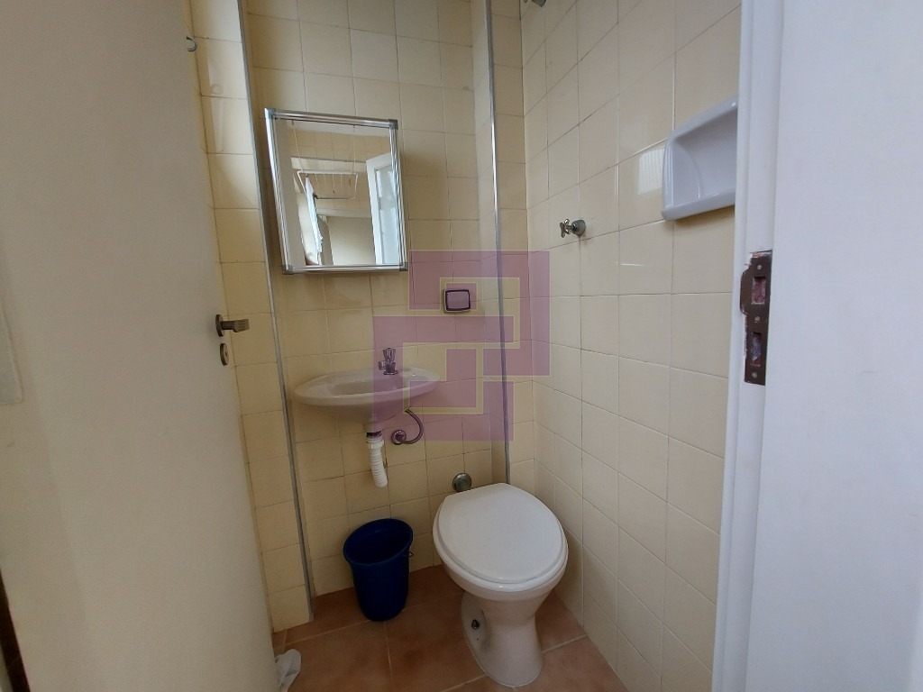 Venda de Apartamentos / Padrão na cidade de Guarujá