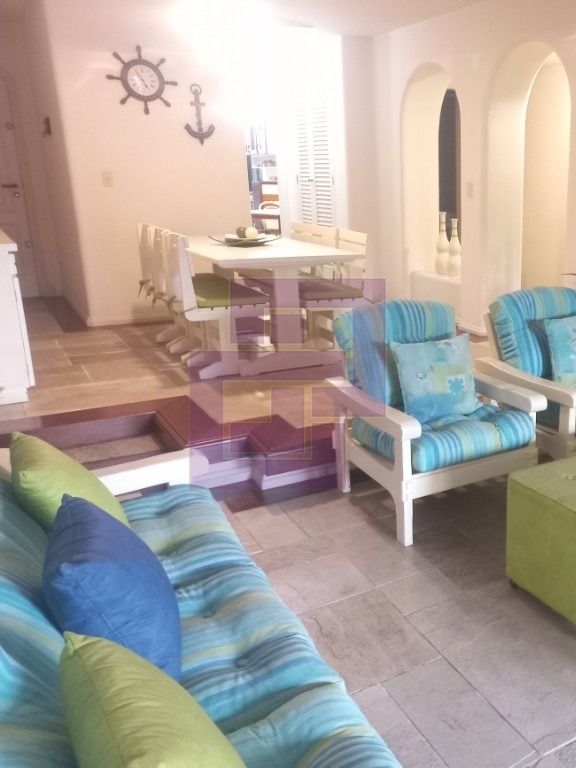 Enseada Lindo Apartamento