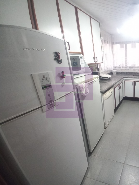 Enseada Lindo Apartamento