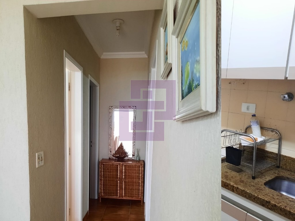 Cobertura Duplex. Enseada, localizada a uma quadra da Praia.