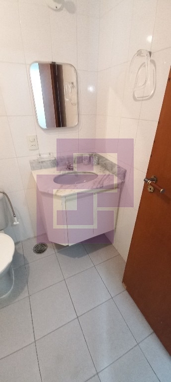 Enseada !!!!! Edificio com lazer completo.