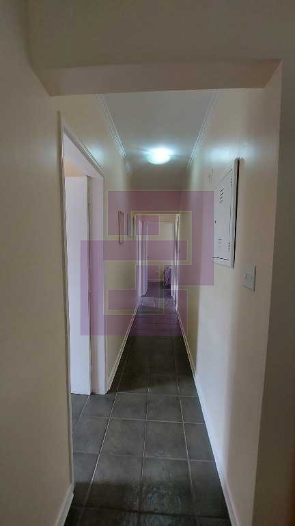 Venda de Apartamentos / Padrão na cidade de Guarujá
