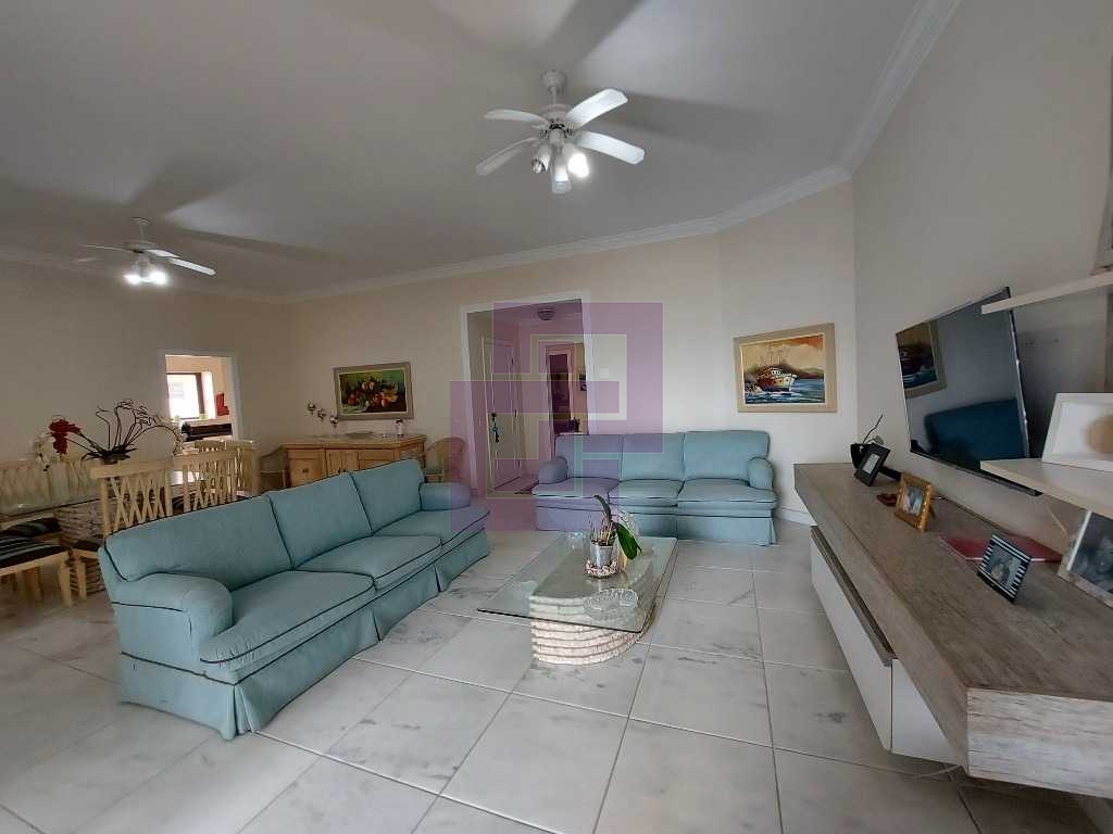 Venda de Apartamentos / Padrão na cidade de Guarujá