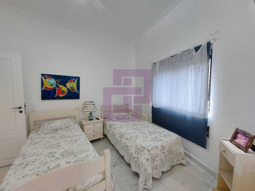 Venda de Apartamentos / Padrão na cidade de Guarujá