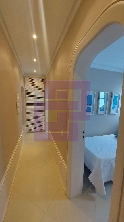 Venda de Apartamentos / Padrão na cidade de Guarujá