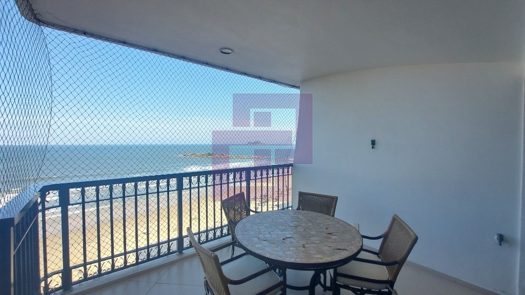 Venda de Apartamentos / Padrão na cidade de Guarujá