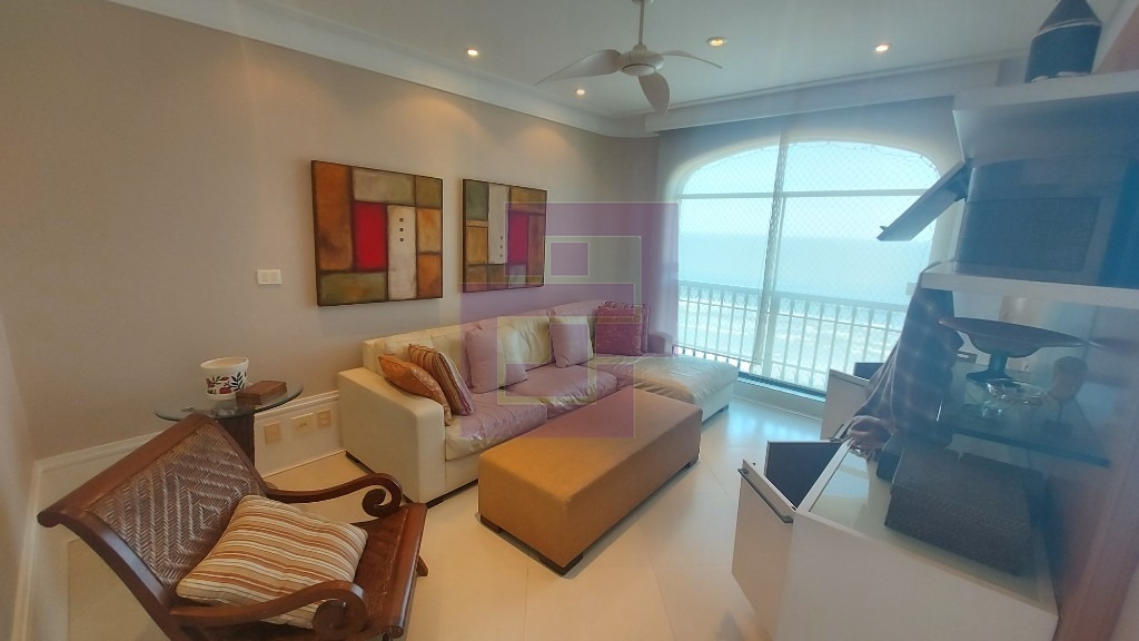 Venda de Apartamentos / Padrão na cidade de Guarujá