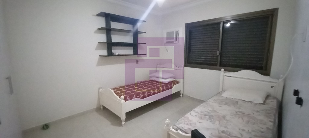 Venda de Apartamentos / Padrão na cidade de Guarujá