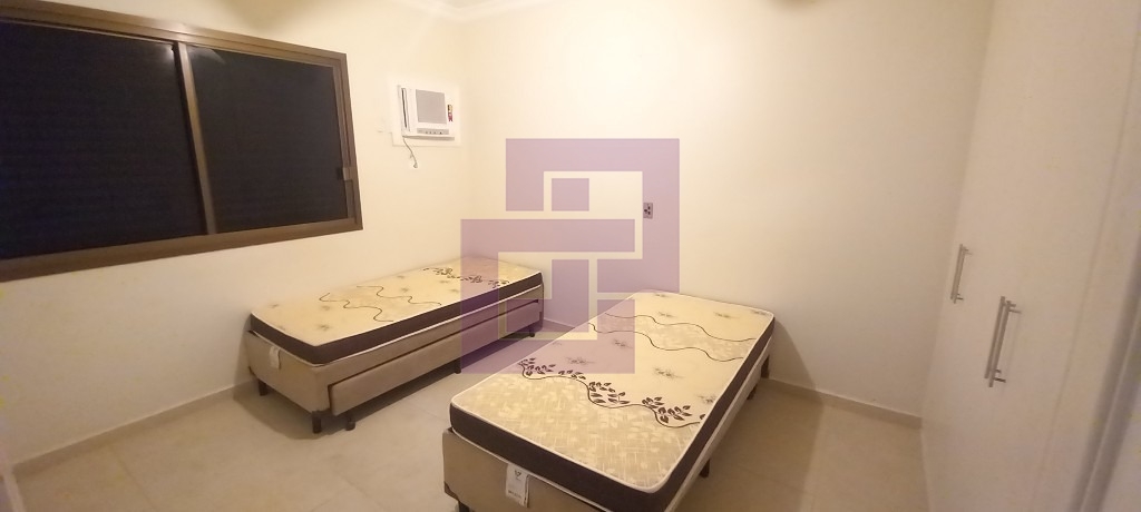 Venda de Apartamentos / Padrão na cidade de Guarujá