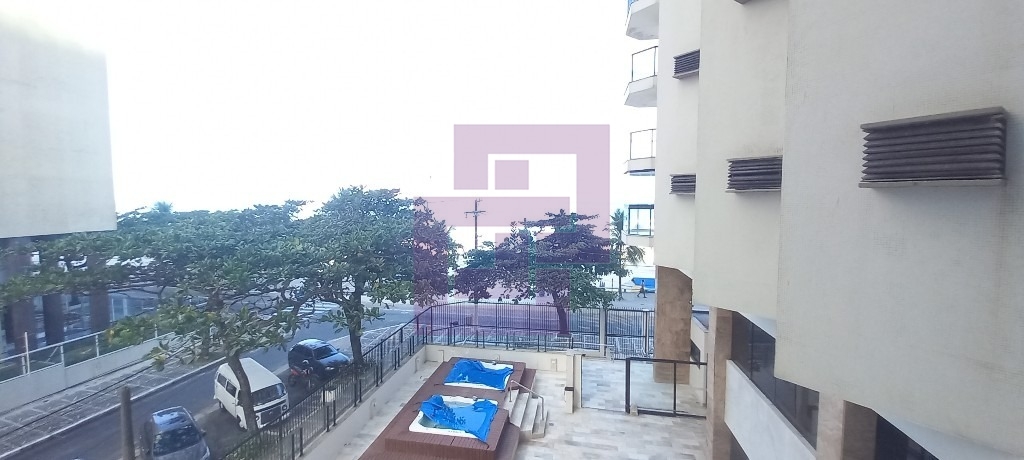 Venda de apartamentos / padrão na cidade de guarujá
