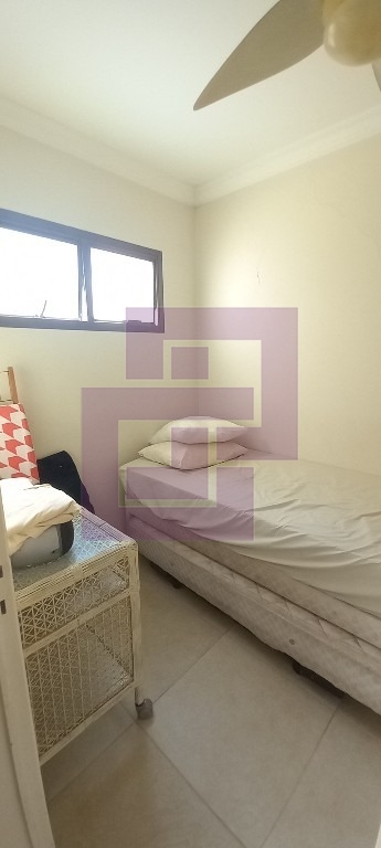 Venda de apartamentos / padrão na cidade de guarujá