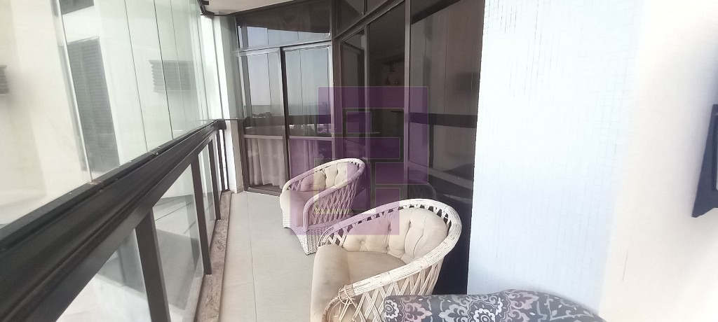 Venda de apartamentos / padrão na cidade de guarujá