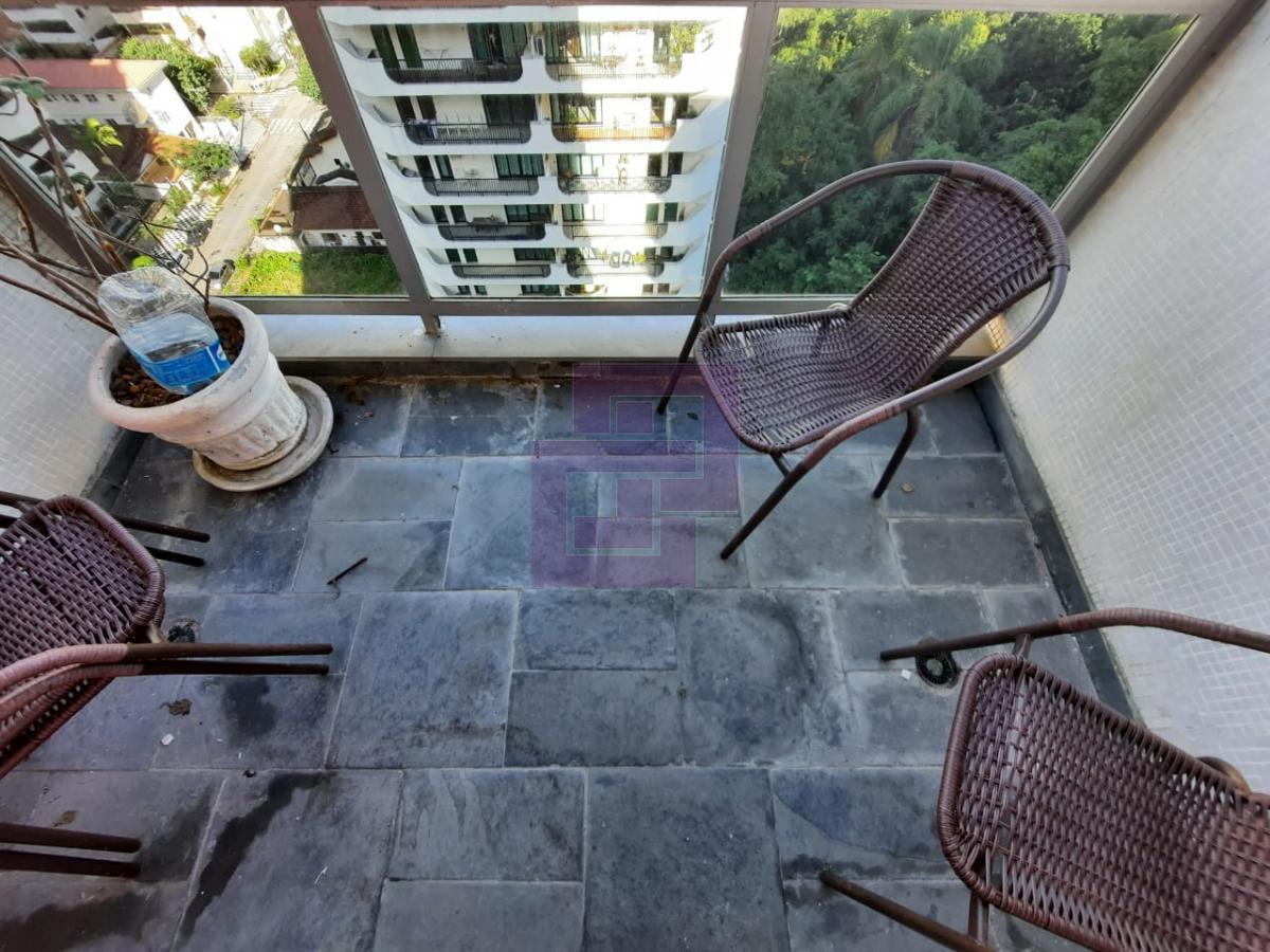 Apartamento para Locação em Guarujá / SP no bairro Pitangueiras