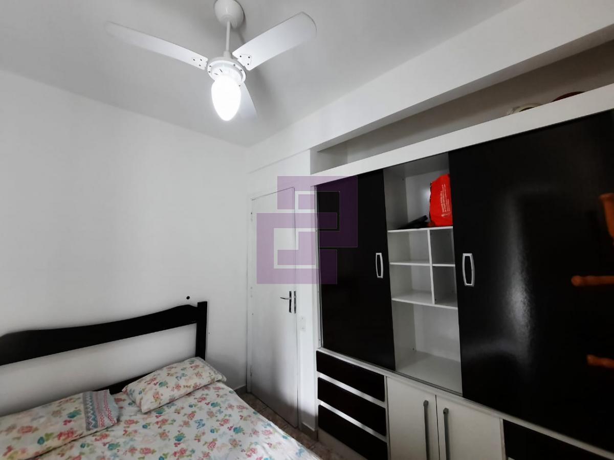 Apartamento para Locação em Guarujá / SP no bairro Pitangueiras
