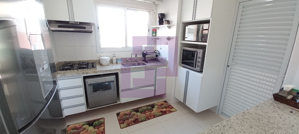 Enseada Lindo Apartamento