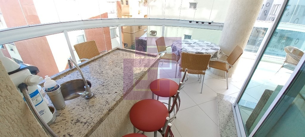 Enseada Lindo Apartamento