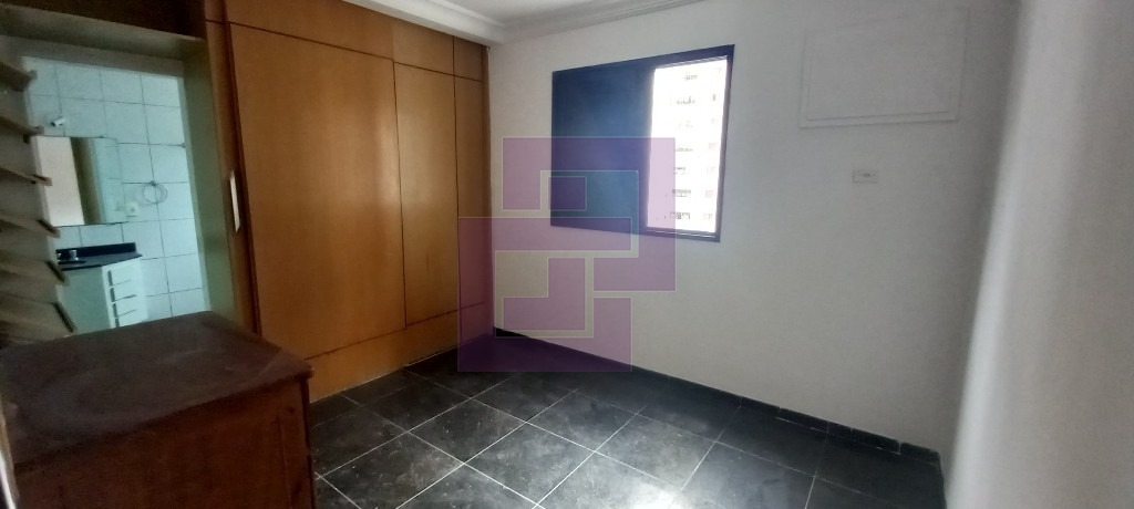 Venda de Apartamentos / Padrão na cidade de Guarujá