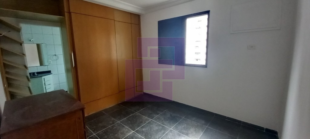 Venda de Apartamentos / Padrão na cidade de Guarujá