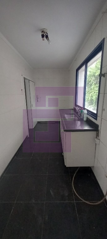 Venda de Apartamentos / Padrão na cidade de Guarujá