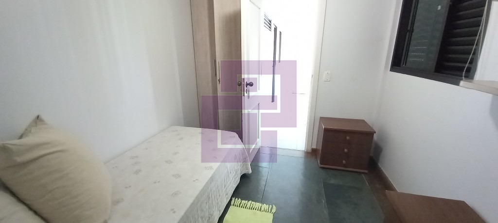 Venda de Apartamentos / Padrão na cidade de Guarujá