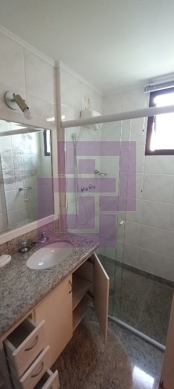 Venda de Apartamentos / Padrão na cidade de Guarujá