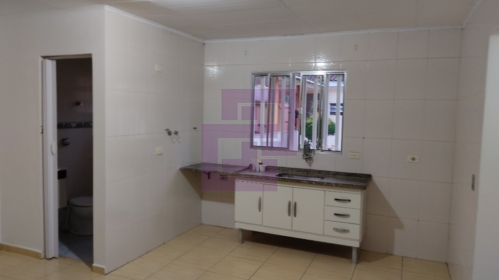 Venda de Casas / Padrão na cidade de Guarujá
