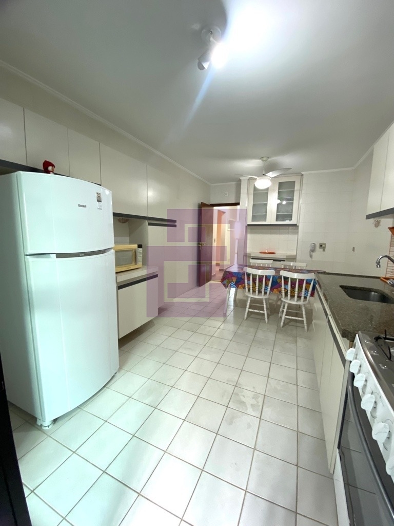 Enseada! Lindo Apartamento