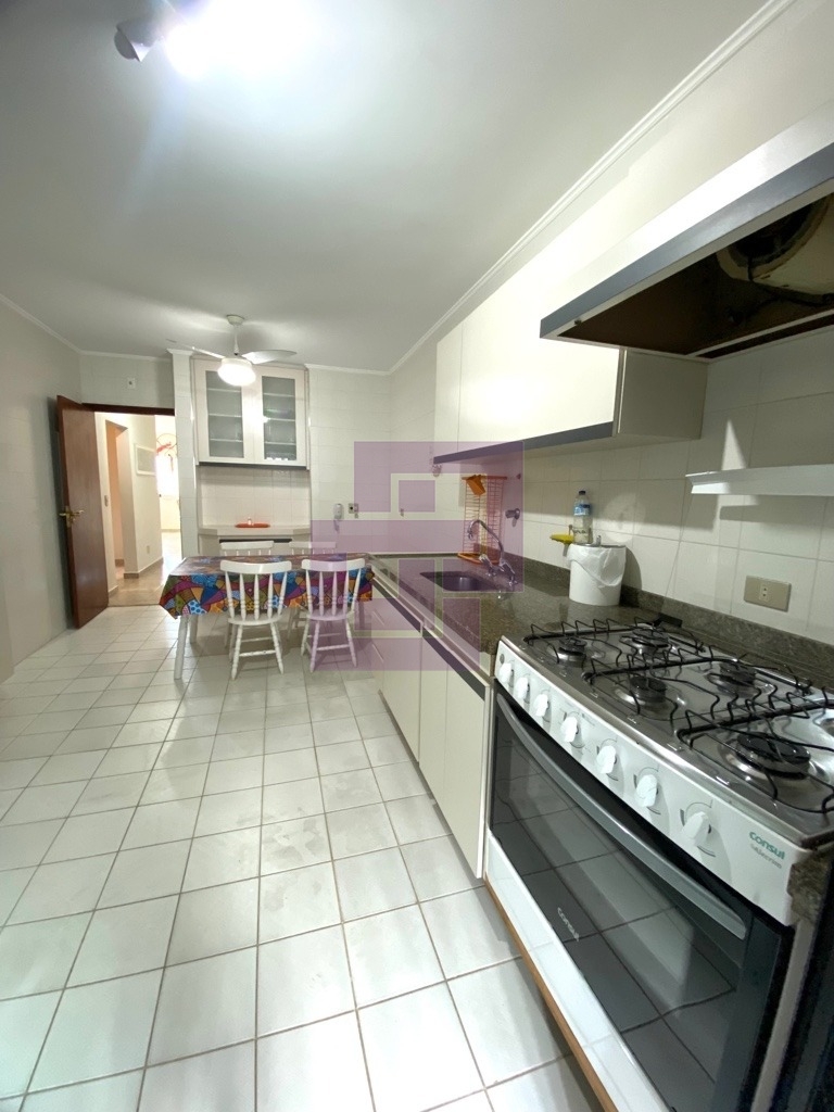 Enseada! Lindo Apartamento
