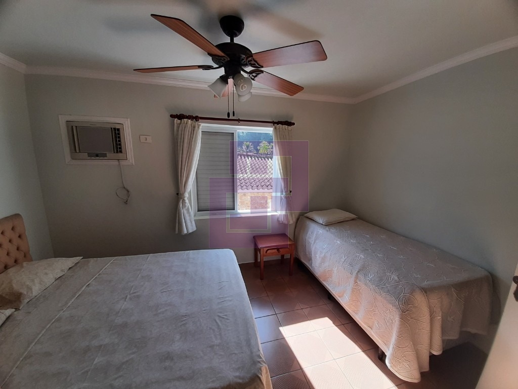 Venda de Casas / Sobrado na cidade de Guarujá