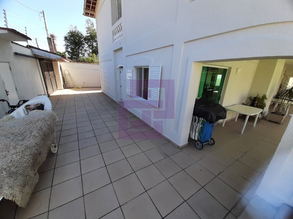 Venda de casas / sobrado na cidade de guarujá