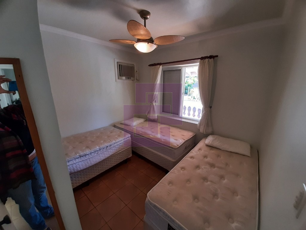 Venda de Casas / Sobrado na cidade de Guarujá