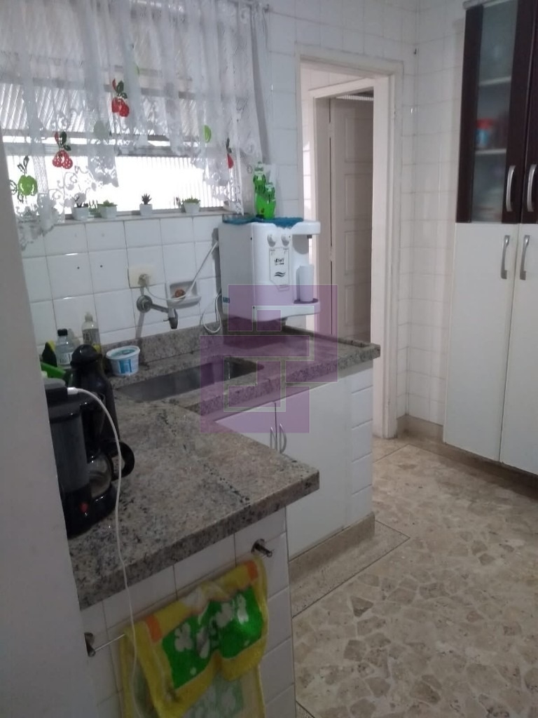 Venda de apartamentos / padrão na cidade de guarujá