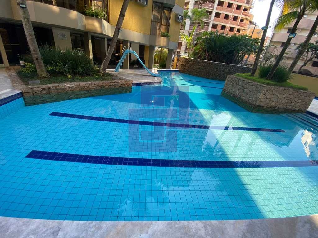 Enseada, regiao do Aquario. 300 mts do Mar. Lazer no edificio.