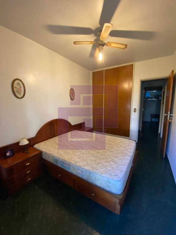 Enseada, regiao do Aquario. 300 mts do Mar. Lazer no edificio.
