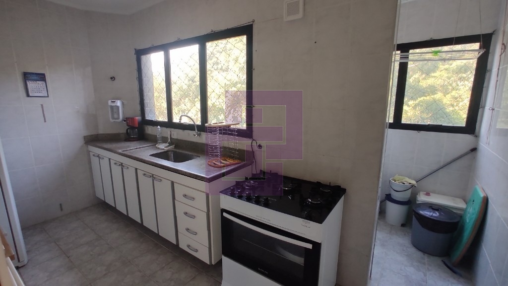 Enseada! Ótimo Apartamento