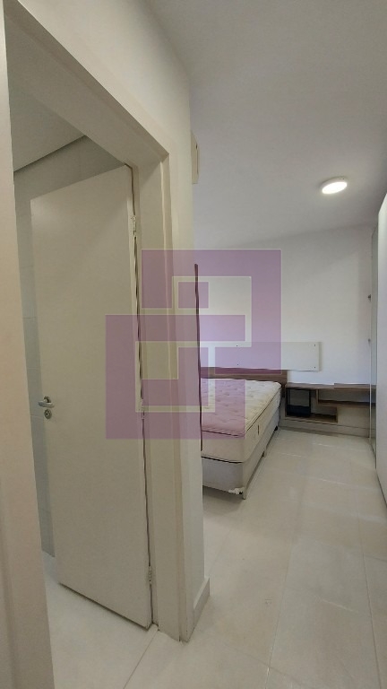 Venda de apartamentos / padrão na cidade de guarujá