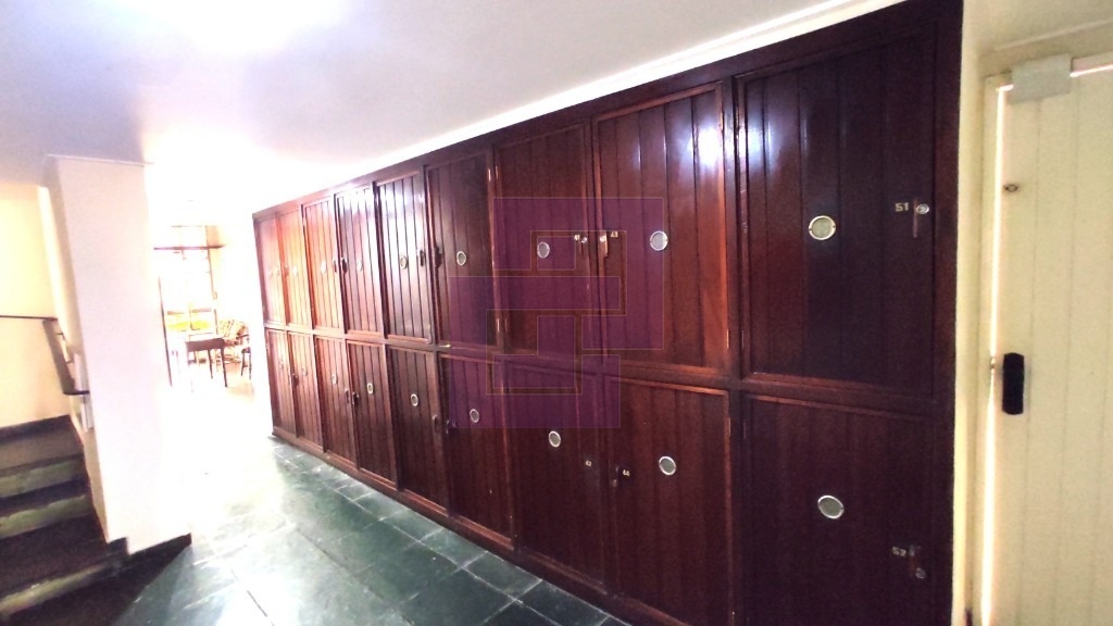Venda de Apartamentos / Padrão na cidade de Guarujá