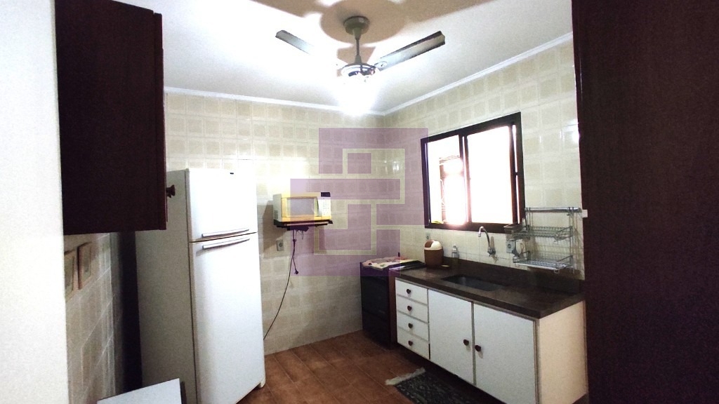Venda de apartamentos / padrão na cidade de guarujá