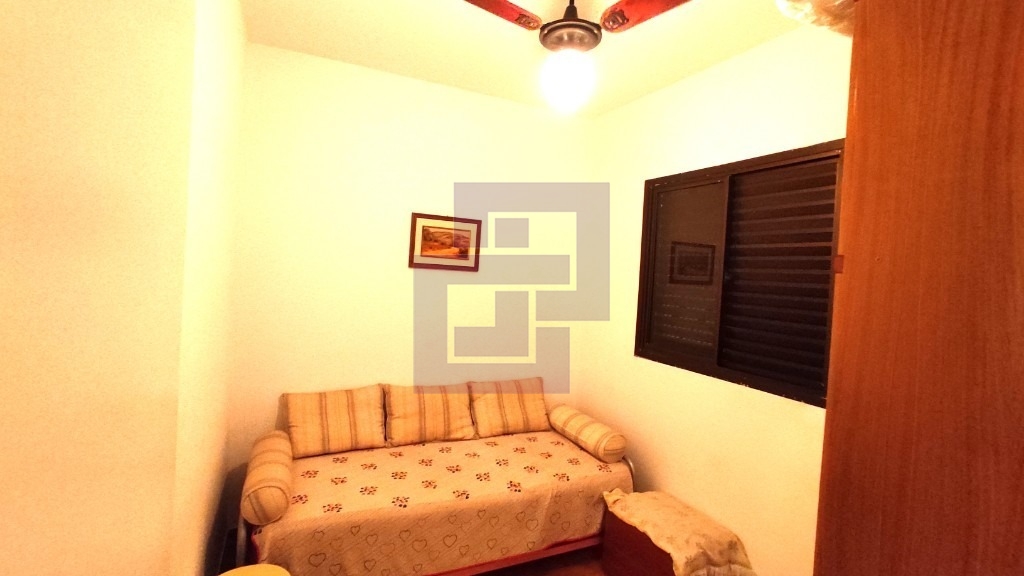 Venda de apartamentos / padrão na cidade de guarujá