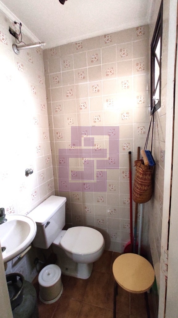 Venda de apartamentos / padrão na cidade de guarujá