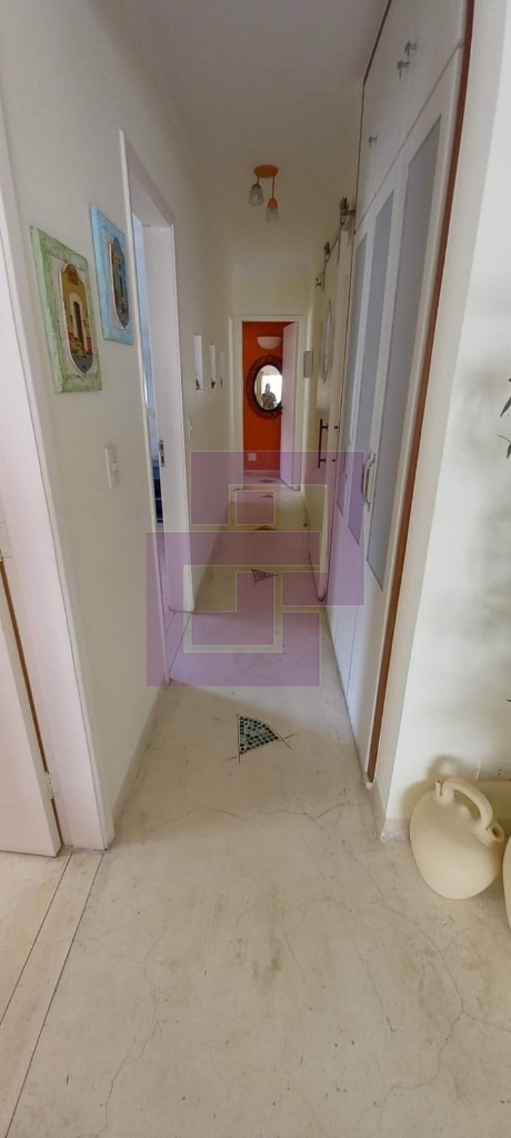 Venda de Apartamentos / Padrão na cidade de Guarujá