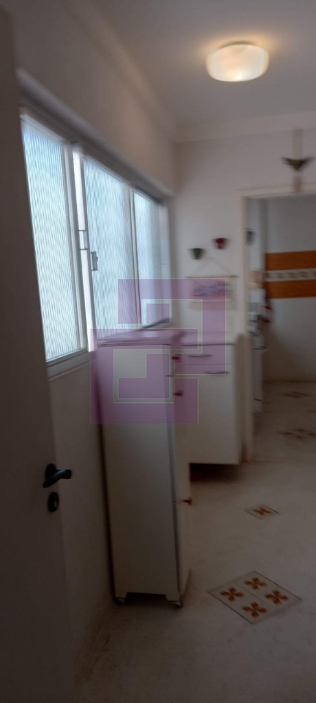 Venda de Apartamentos / Padrão na cidade de Guarujá