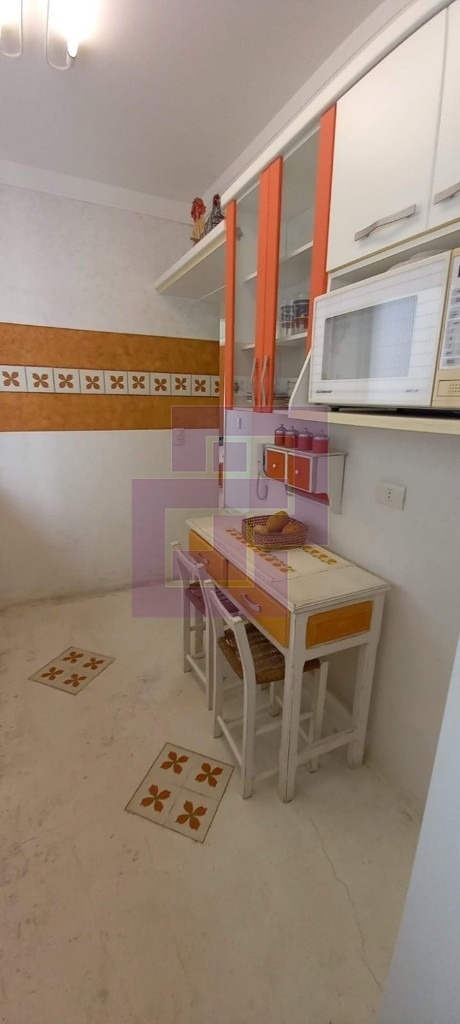 Venda de Apartamentos / Padrão na cidade de Guarujá