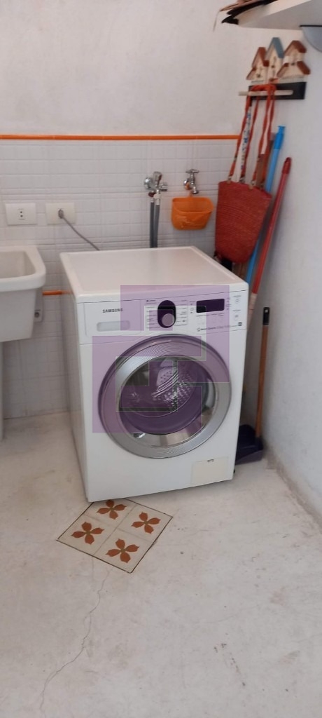 Venda de Apartamentos / Padrão na cidade de Guarujá