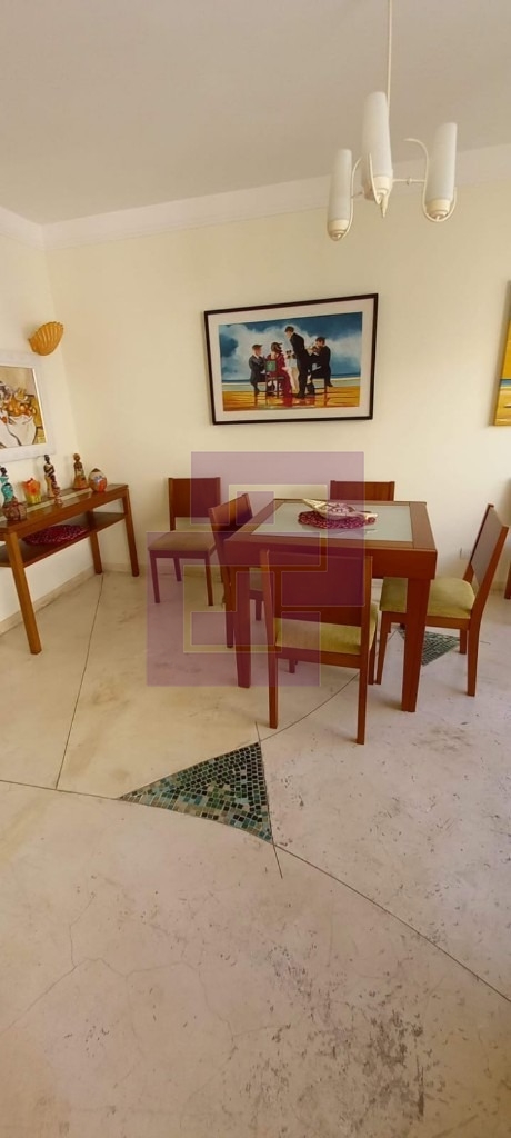 Venda de Apartamentos / Padrão na cidade de Guarujá