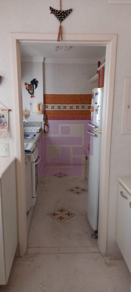 Venda de Apartamentos / Padrão na cidade de Guarujá
